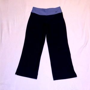 Nike Fit Dry capri wide leg work out pant